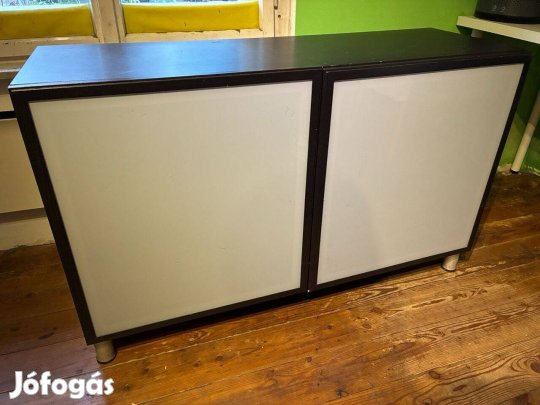 IKEA szekrény opálüveg ajtókkal