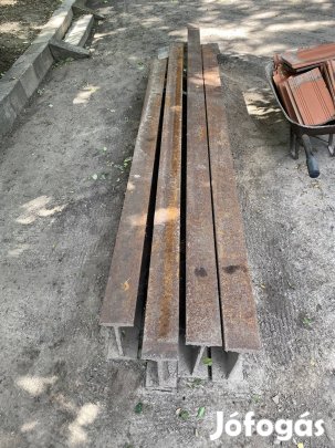 IPE 300 vas gerenda, acél gerenda