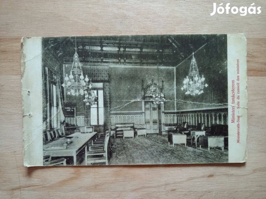 IV. Károly koronázása napján bélyegzős Miniszteri tanácsterem