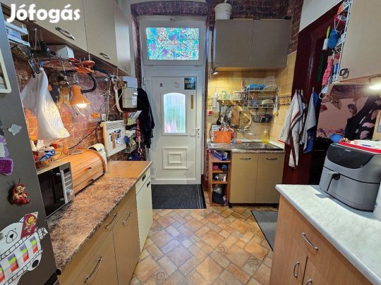 IV. Kerület, Deák Ferenc utca, 38 m2-es, társasházi lakás, 1+1 szobás