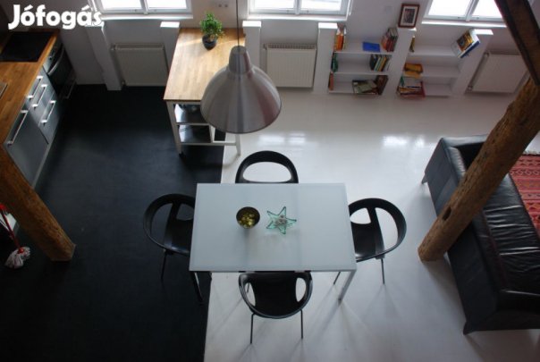 I. Kerület, Ostrom utca, 56 m2-es, társasházi lakás, 1+1 szobás