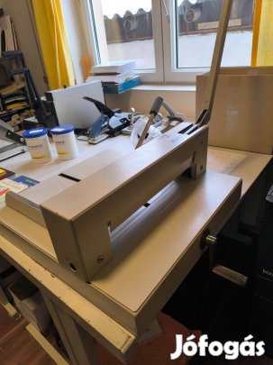 Ideál A3 papírvágó