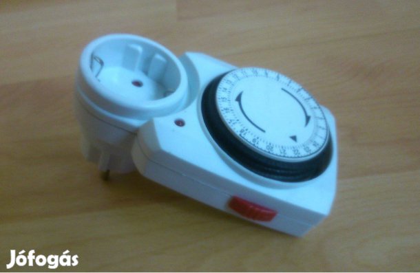 Időkapcsoló Mechanikus konnektor csatlakozó dugalj napi időzítő óra új