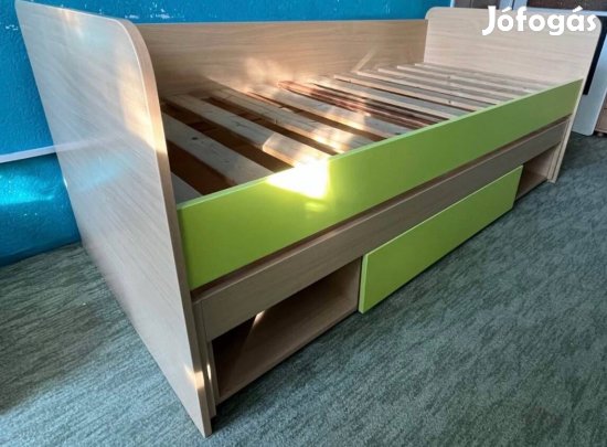 Ifjúsági ágy kihúzható vendégággyal