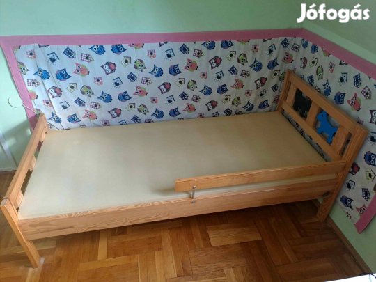 Ifjusági ágy matraccal és ágyráccsal együtt eladó