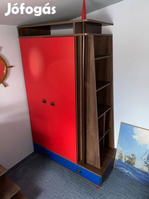 Ifjúsági szobabútor, nagyszekrény