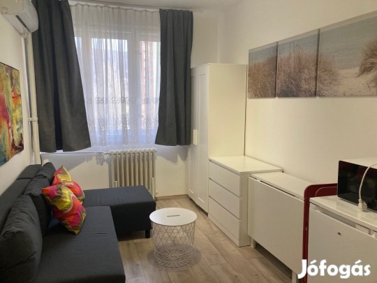 Igényesen felújított lakás kiadó!