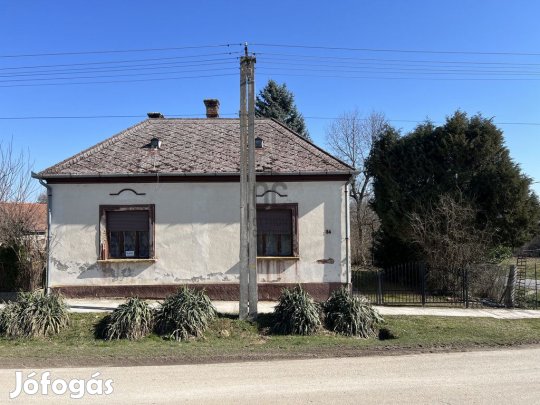 Iharosi eladó 120 nm-es ház