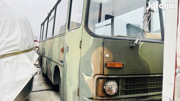 Ikarus lakóbusz eladó!