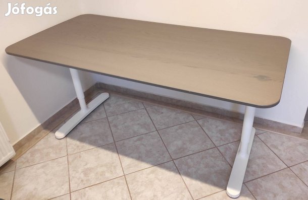 Ikea Bekant íróasztal eladó