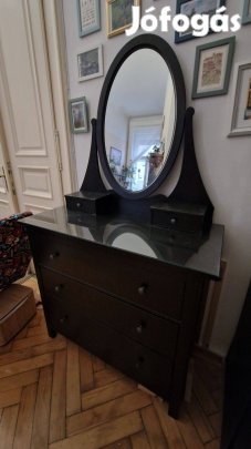 Ikea Hemnes tükrös komód