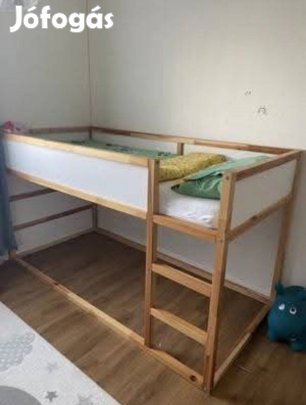 Ikea Kura Megfordítható ágy, fehér/fenyő (matraccal)
