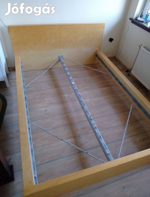 Ikea Malm ágykeret 140x200cm méretben