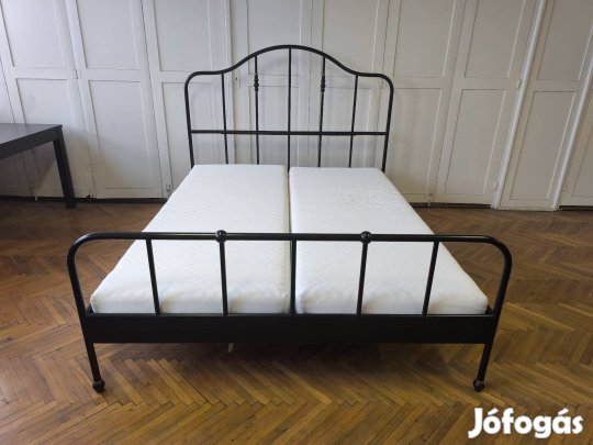 Ikea Sagstua fekete fém 160*200-as ágy, matraccal együtt