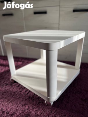 Ikea Tingby Görgős dohányzóasztal