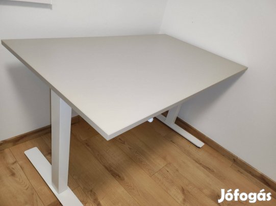 Ikea Trotten állítható irodai íróasztal