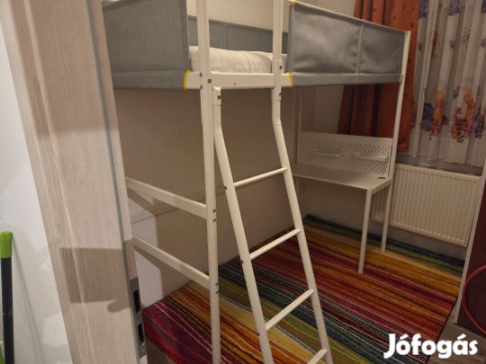 Ikea acél galériaágy, kis asztallal gyerekágy, emeletes ágy, matraccal