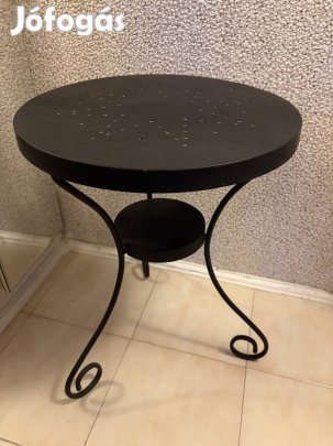 Ikea dohanyzo asztal