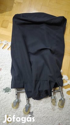 Ikea gurulós szennyeskosár krómszínű vázzal feketel