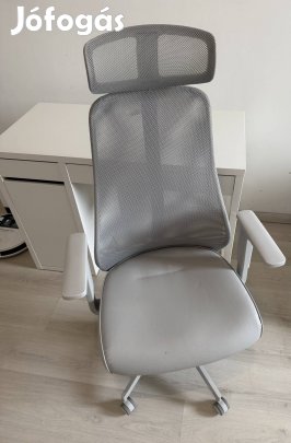 Ikea íróasztal és szék