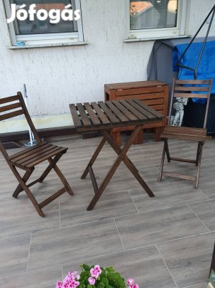 Ikeás Askholmen fa kerti bútor olcsón eladó 