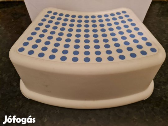 Ikeás Försiktig gyerekzsámoly