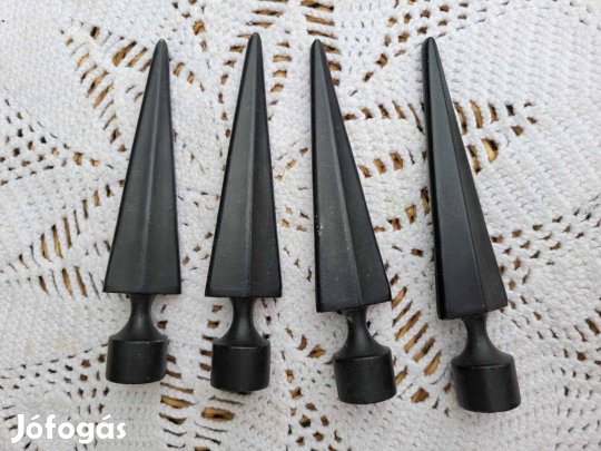 Ikeás fém karnisvég dárda alakú 4 db
