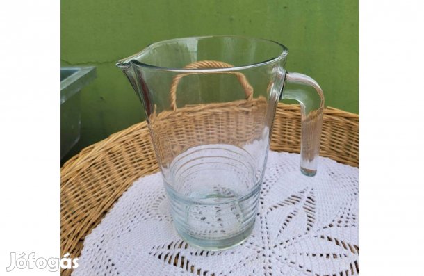 Ikeás üveg vizeskancsó