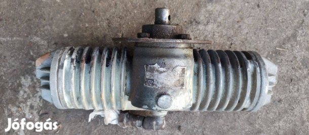 Iker kompresszor eladó! Fellelt állapotban