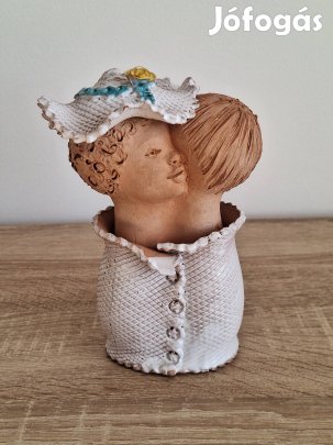 Illár Erzsébet - Festett kerámia szerelmespár szobor - kisplasztika