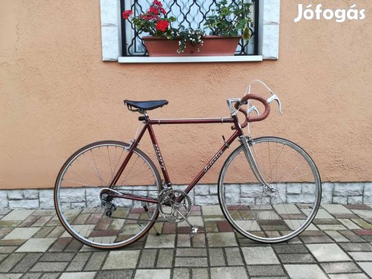 Impozáns Juventus kerékpár