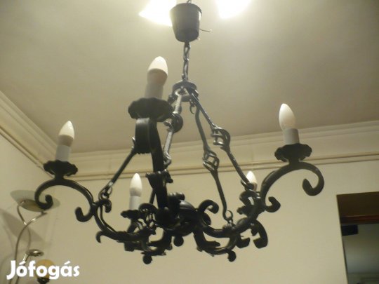 Impozáns kovácsoltvas mennyezeti lámpa