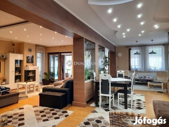 Inárcsi 184 nm-es ház eladó