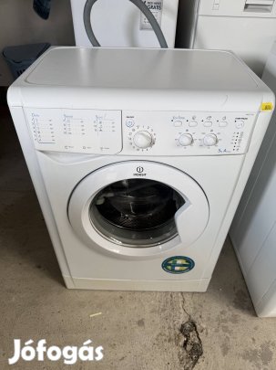 Indesit Iwsc5105 elöltöltős mosógép 5kg 1000' fordulat