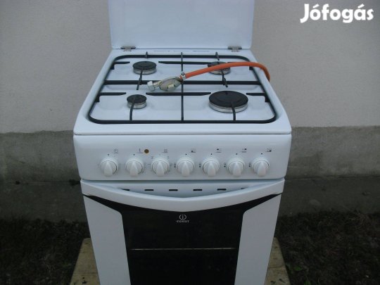 Indesit PB Palackos Hőlégkeveréses Gáztűzhely Eladó!