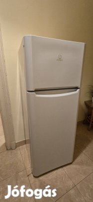 Indesit hűtő