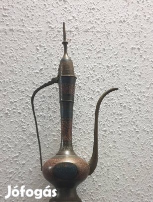 Indiai réz teáskanna