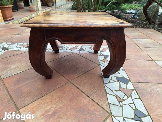 Indiai rózsafa "Ópium" dohányzóasztal