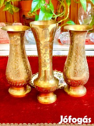 Indiai sárgaréz vázák