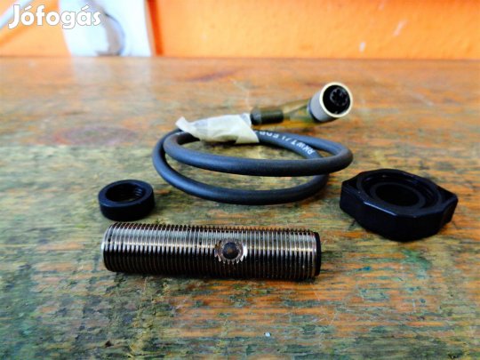 Induktív érzékelő szenzor Pepperl+Fuchs ( 6183 )