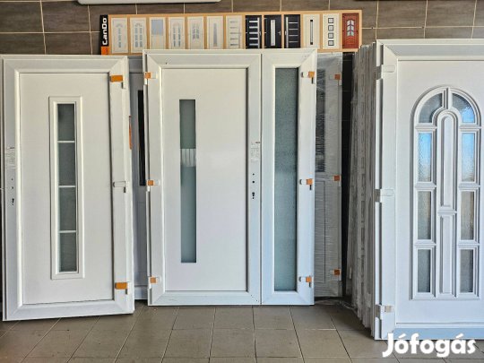 Ingyen Szállítva kétszárnyú bejárati ajtó 138x208 cm