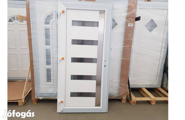 Ingyen szállítva hőszigetelt kültéri bejárati ajtó 98x208