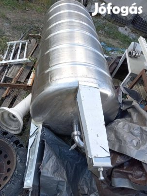 Inox 1000 L nyomásálló tartály eladó