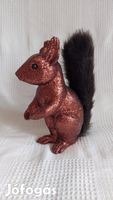 Inscha Germany mókus figura