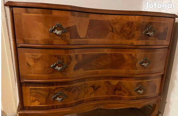 Intarzia berakásos komód