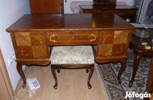 Intarziás asztal eladó