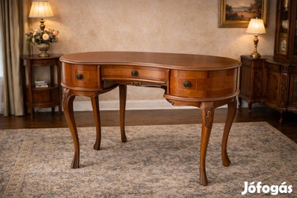 Intarziás hibátlan íróasztal