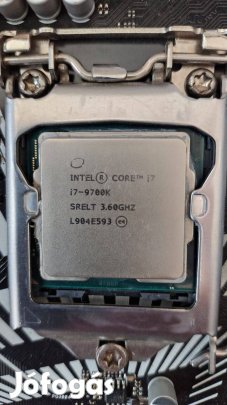 Intel Core i7 9700K 8 core up to 4.90 GHz