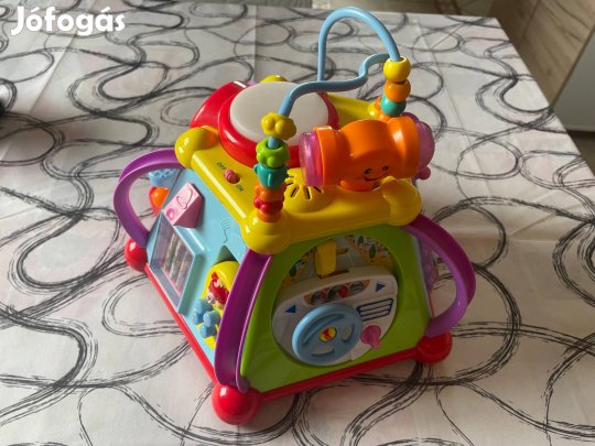 Interaktív oktató kocka