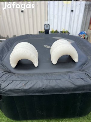 Intex Octagon Jacuzzi